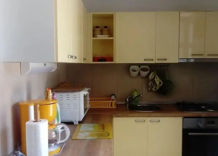 House Bjanka بلاتشي